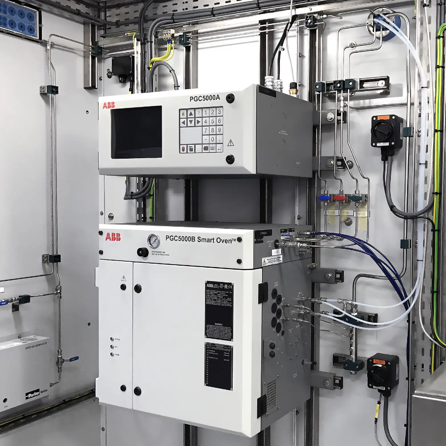 Online Chromatographs and Analytical Shelter