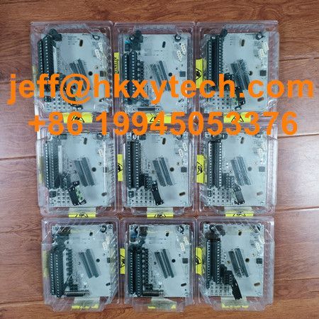 Honeywell 8C-TAOXA1 Analog Output IOTA Modules Non-Redundant 8C-TAOXA1 PLC Module Arrived